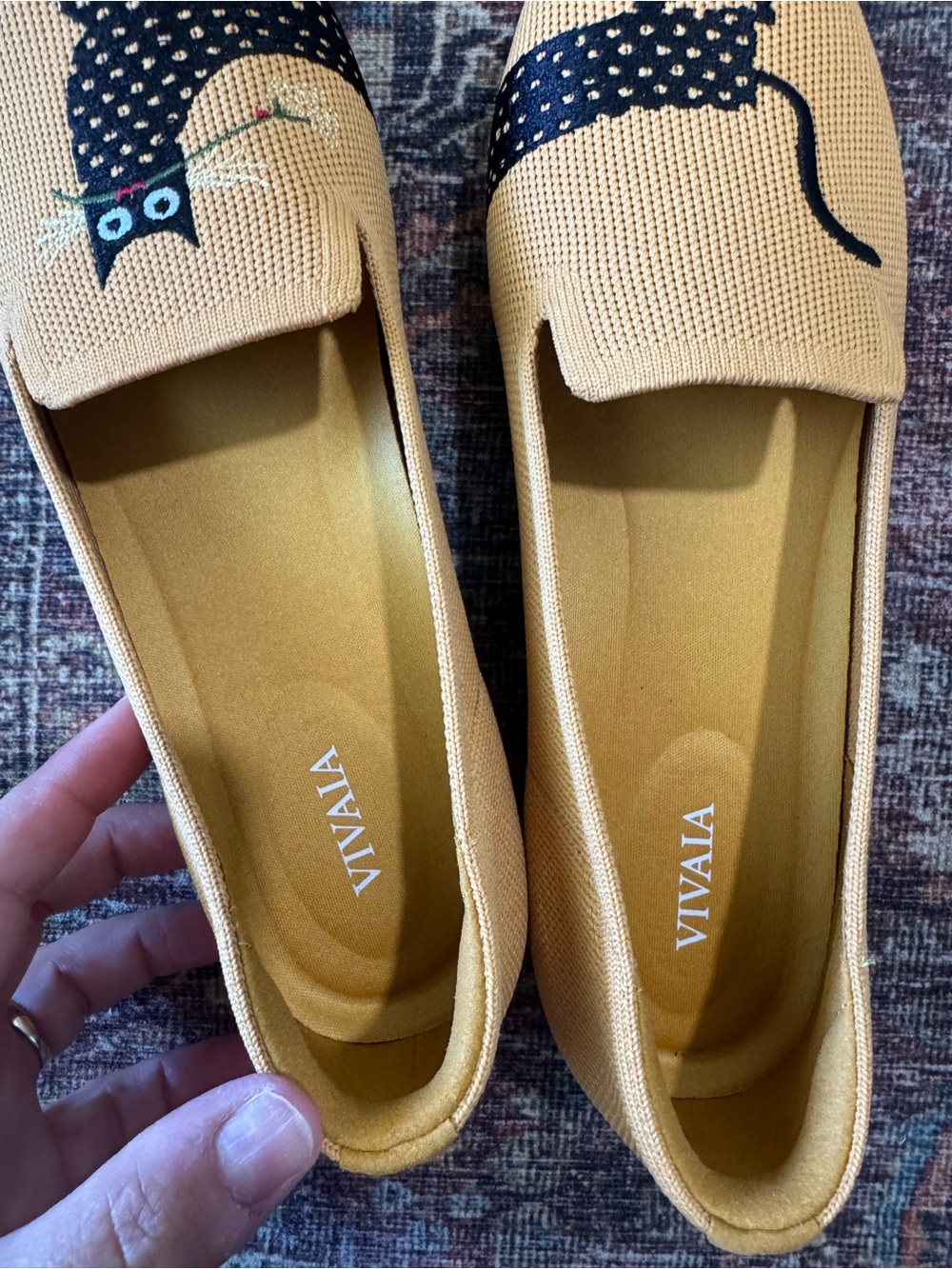 Vivaia Audrey Round Toe Embroidered Loafers  Polka Dot Kitty Cat EU 39 US 8 - Picture 7 of 12